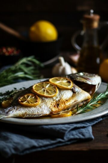 Peixe Assado com Limão e Ervas no Forno